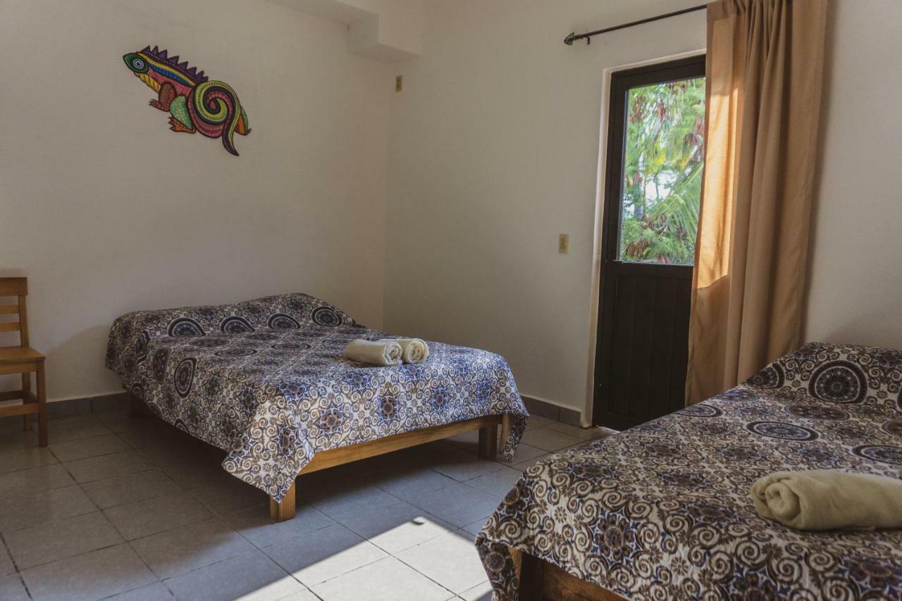 Nomad Beach House Hotell Puerto Escondido  Eksteriør bilde